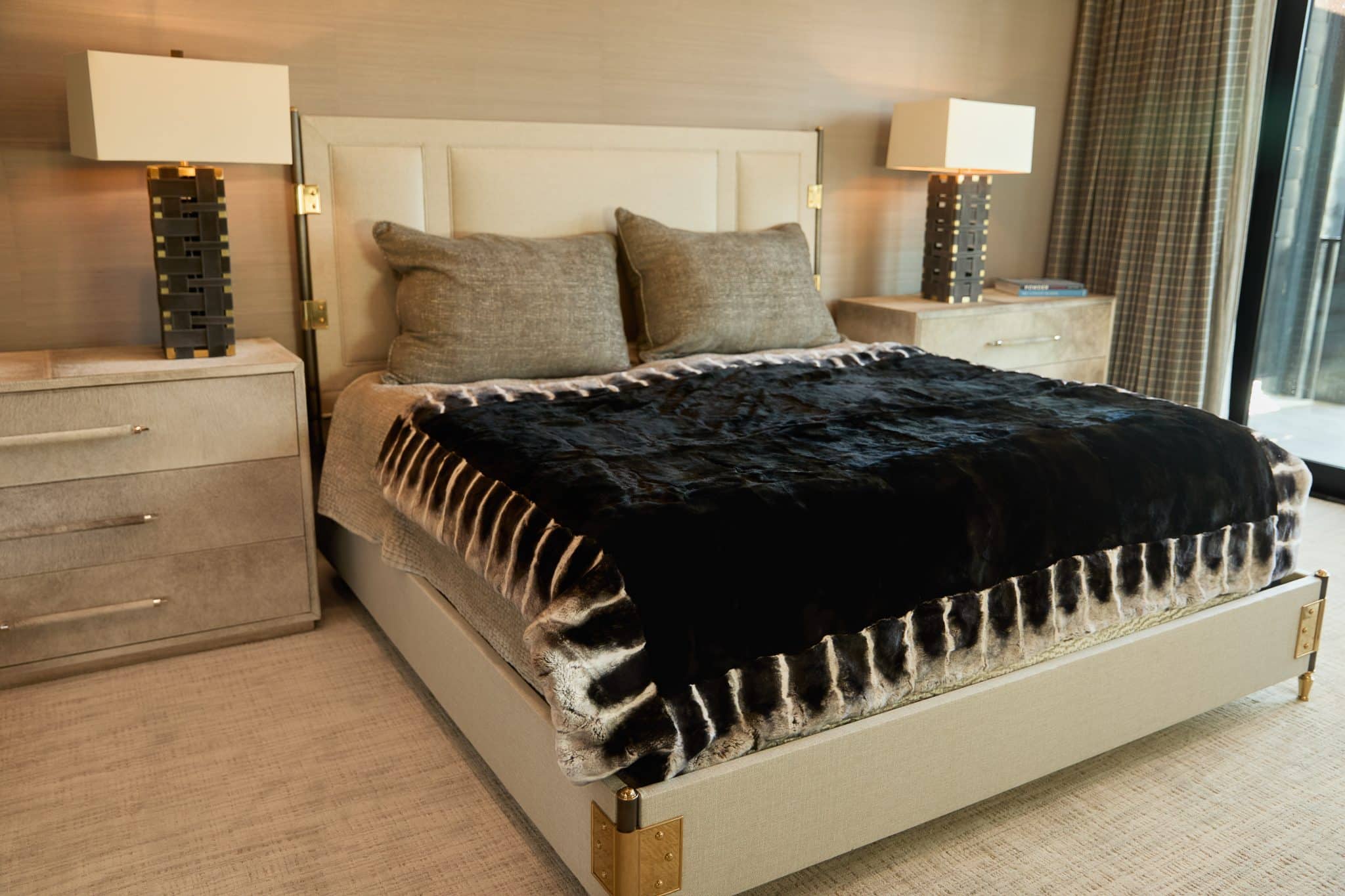 Onyx Chinchilla Rex Blanket on bed